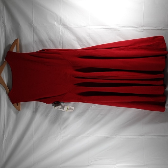 NWT NINE  WEST Red slvless dress SZ 4 - Picture 7 of 12